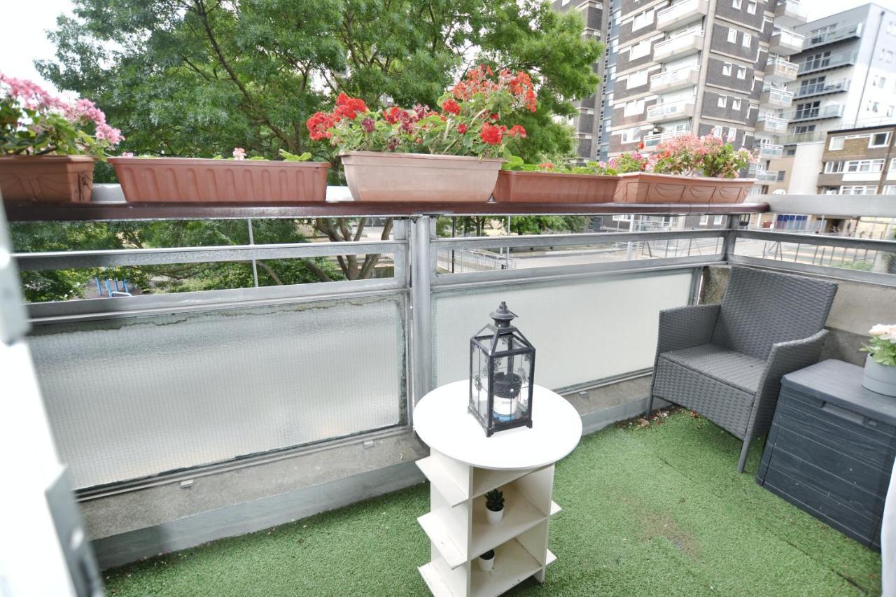 Appartamento Garden Tower Flat Londra Esterno foto